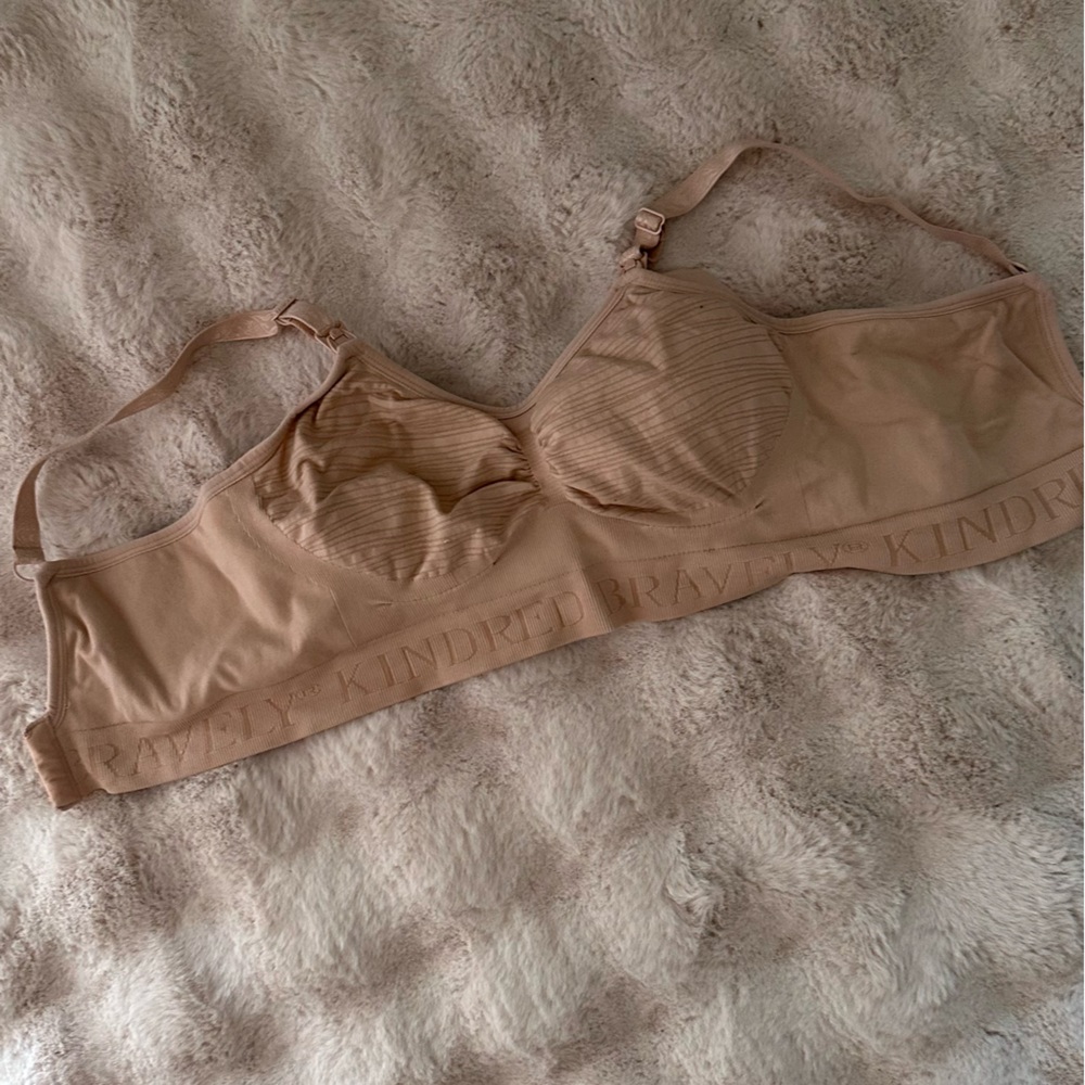 Kindred Bravely nursing pumping bra nude